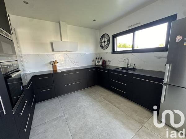 Maison à vendre 6 pièces 130 m² Puget-sur-Argens