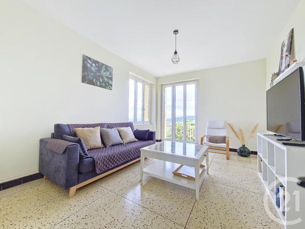 Maison à vendre  9 pièces - 197,85 m2 ROMAGNAT - 63