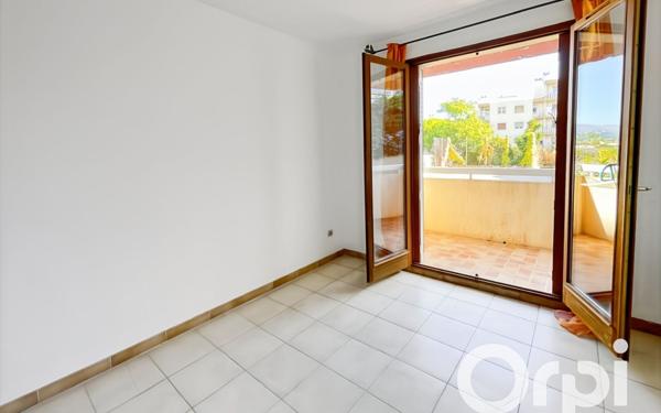 Appartement à vendre    2 pièces • 47,09 m2 Nice