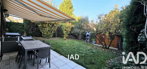 Maison à vendre 5 pièces 82 m² Les Mureaux