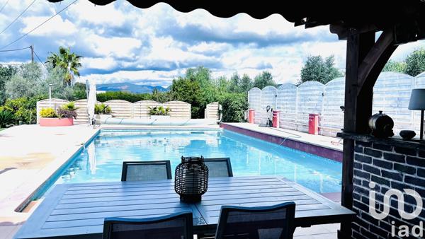 Maison 7 pièces de 278 m² à Puget-sur-Argens (83480)