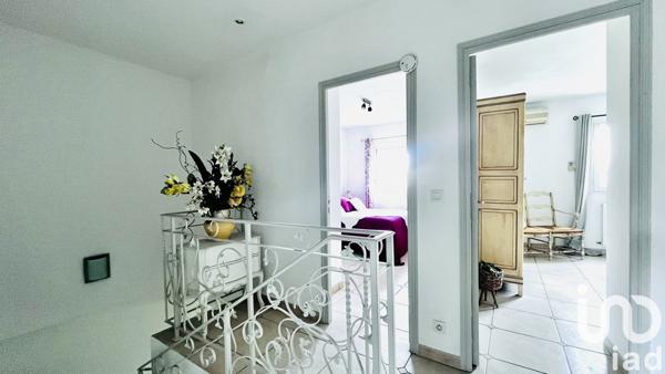 Maison 7 pièces de 278 m² à Puget-sur-Argens (83480)