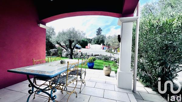 Maison 7 pièces de 278 m² à Puget-sur-Argens (83480)