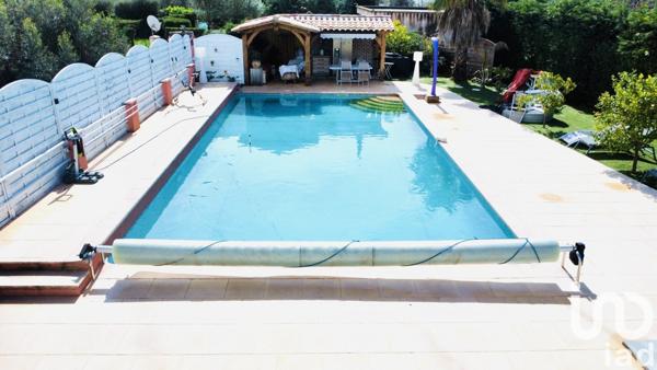 Maison 7 pièces de 278 m² à Puget-sur-Argens (83480)