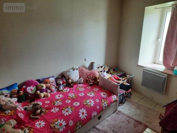 Immeuble à vendre à Guilliers dans le Morbihan (56490), ref : VI073-56044