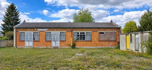 Immeuble à réhabiliter  Environ 161 M² Soissons
