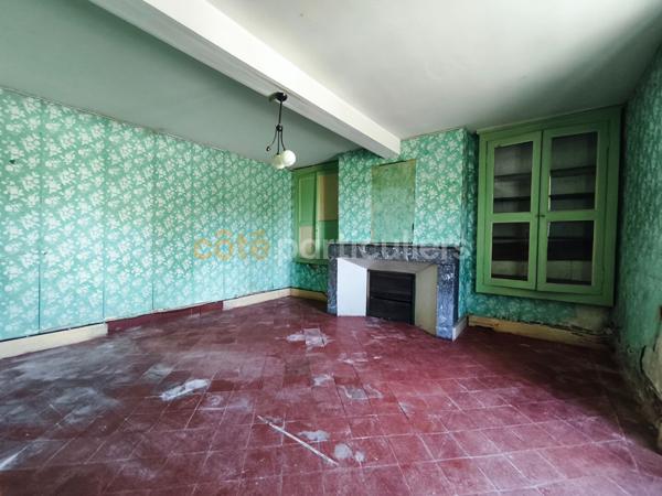 Vente
                Maison174,32 m² - 7 Pièces -
                    MONT DE MARSAN (40000)
