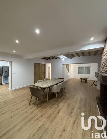 Maison de ville 5 pièces de 120 m² à Saint-Pol-sur-Ternoise (62130)