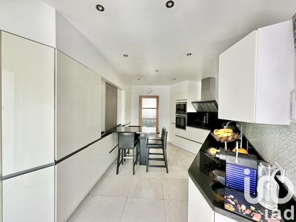 Maison à vendre 5 pièces 176 m² Marseille 11