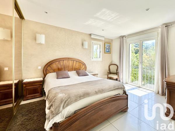 Maison à vendre 5 pièces 176 m² Marseille 11