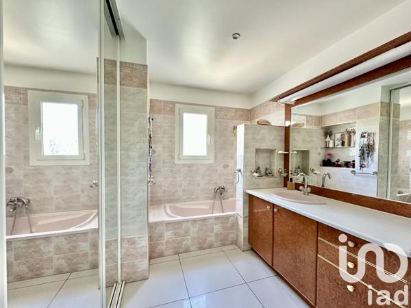 Maison à vendre 5 pièces 176 m² Marseille 11