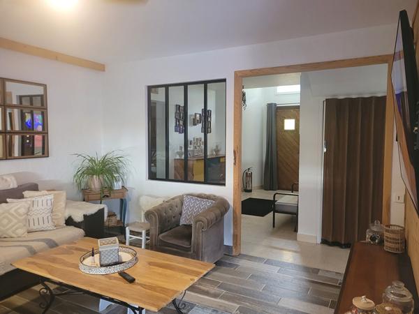 UGINE, Maison  individuelle de 275m² avec terrain de 2286m²