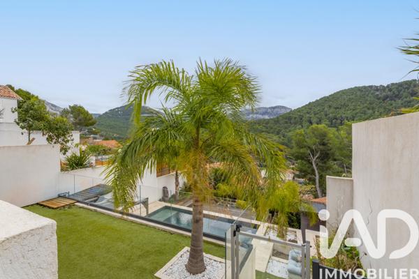 Maison à vendre 6 pièces 142 m² Marseille 9