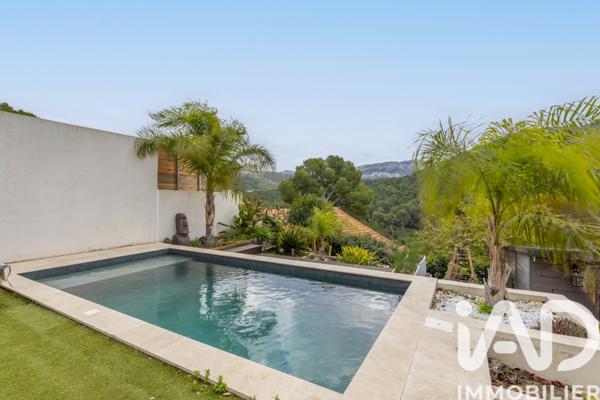 Maison à vendre 6 pièces 142 m² Marseille 9