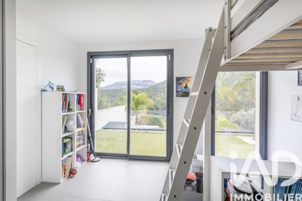 Maison à vendre 6 pièces 142 m² Marseille 9