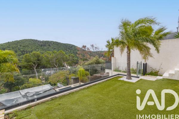 Maison à vendre 6 pièces 142 m² Marseille 9