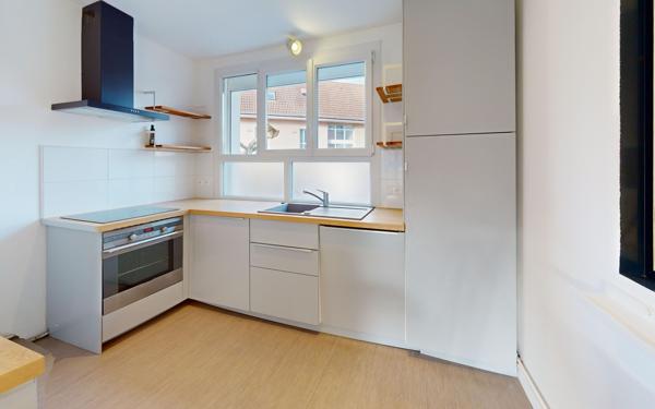 Appartement à vendre    4 pièces • 66,54 m2 Annecy