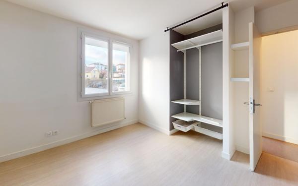 Appartement à vendre    4 pièces • 66,54 m2 Annecy