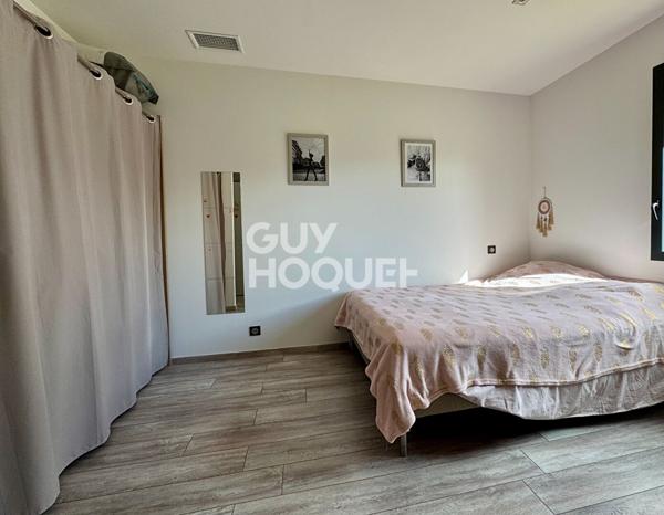 Maison Taillades 5 pièce(s) 121m2 garage et piscine