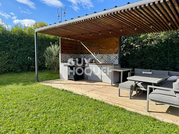 Maison Taillades 5 pièce(s) 121m2 garage et piscine