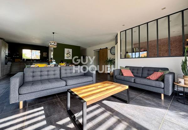 Maison Taillades 5 pièce(s) 121m2 garage et piscine