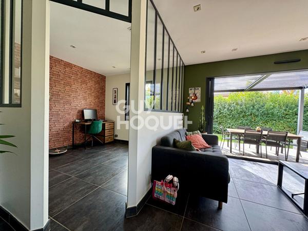 Maison Taillades 5 pièce(s) 121m2 garage et piscine