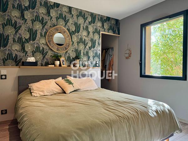 Maison Taillades 5 pièce(s) 121m2 garage et piscine