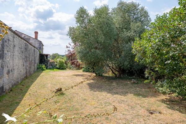 Maison à vendre |  Pons |  6 pièces | 146 m²