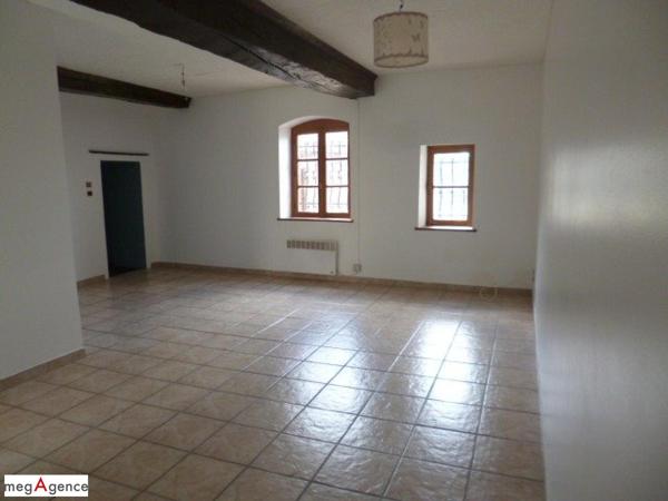 Maison à BERT, 03130 - 6 pièces 140m²
