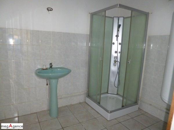 Maison à BERT, 03130 - 6 pièces 140m²
