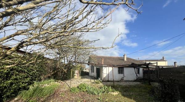 Maison à vendre |                                       Clairac |                                        4 pièces  |  77 m²