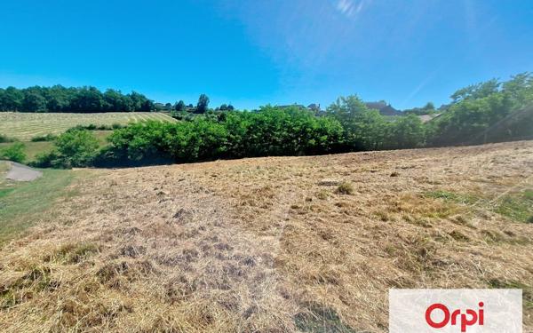 Terrain à vendre    La Feuillade