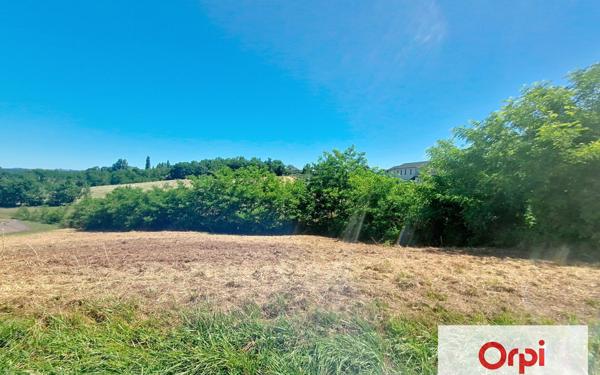 Terrain à vendre    La Feuillade