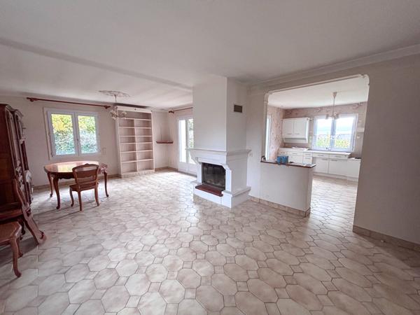 Maison vie de plain pied Chateau Gontier Sur Mayenne 5 pièce(s) 110 m2