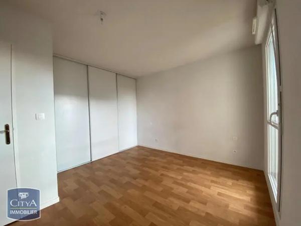 Appartement à louer 1 pièce 23.33m² Lucé (28110)