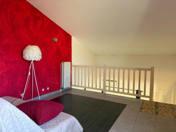 Maison à vendre 5 pièces 450m² de terrain piscine ()