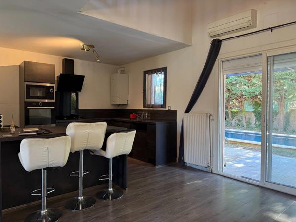 Maison à vendre 5 pièces 450m² de terrain piscine ()