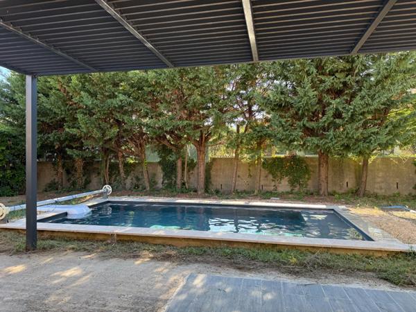 Maison à vendre 5 pièces 450m² de terrain piscine ()