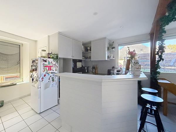 APPARTEMENT CHALONNES-SUR-LOIRE 4 pièce(s) 109.78 m2
