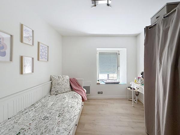 APPARTEMENT CHALONNES-SUR-LOIRE 4 pièce(s) 109.78 m2