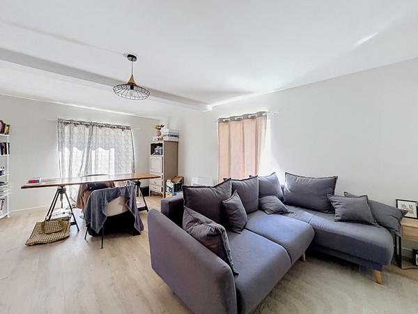 APPARTEMENT CHALONNES-SUR-LOIRE 4 pièce(s) 109.78 m2