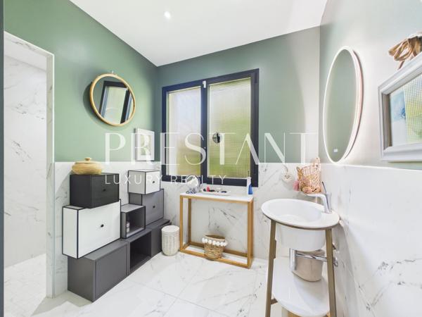 Biarritz, Maison entièrement rénovée, à 15mn à pied de Bibi Beaurivage, BIARRITZ