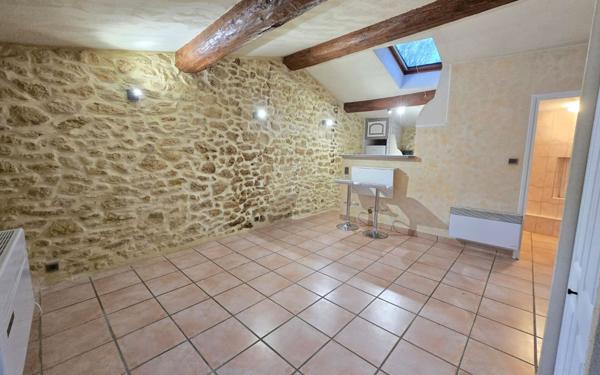 Maison à vendre    6 pièces •  Grans