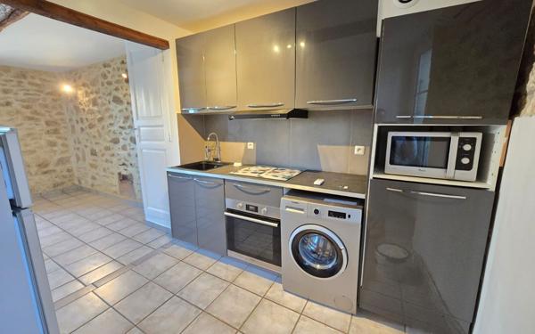 Maison à vendre    6 pièces •  Grans