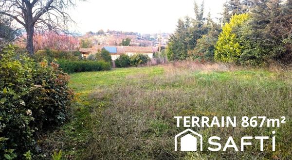 MAGNIFIQUE TERRAIN CONSTRUCTIBLE DANS APT