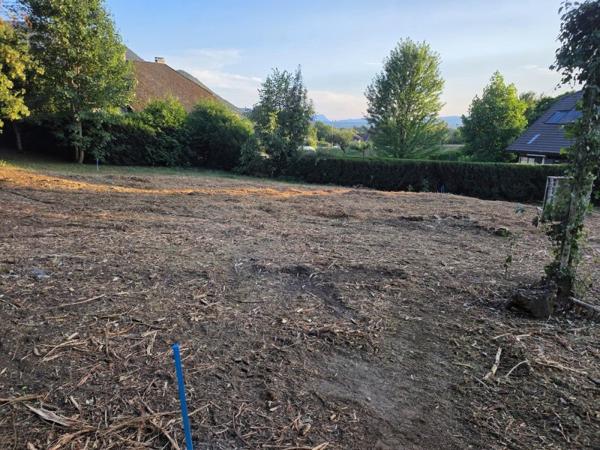 Vente / Terrain constructible à Nâves-Parmelan (74370)