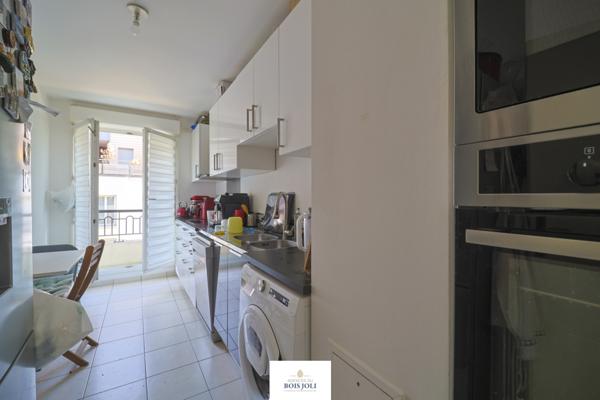 Appartement 3 pièce(s) 2 chambre(s) 79 m²