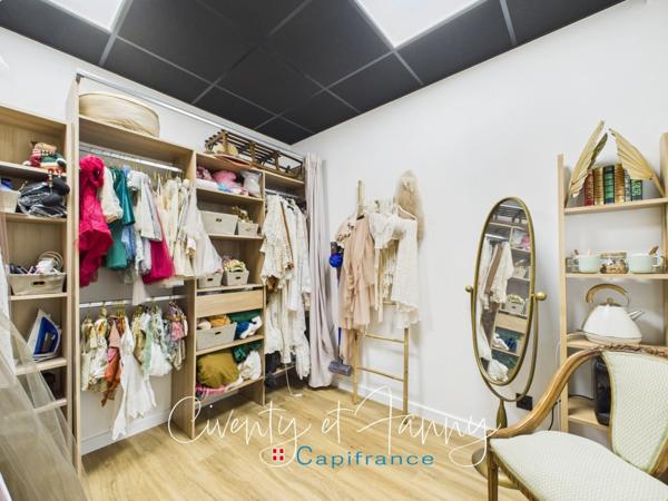 Local commercial à vendre VIVIERS DU LAC (73)