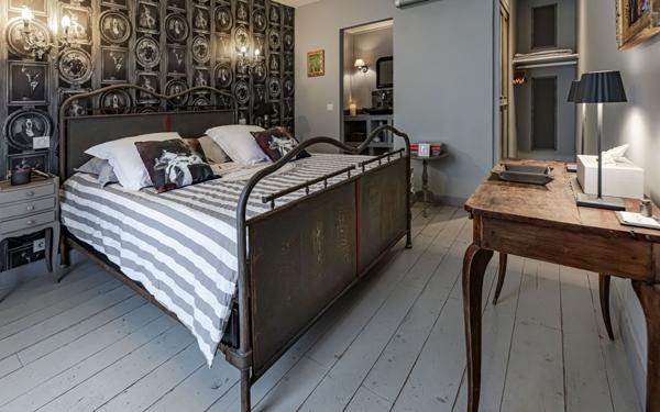 Maison à vendre    6 pièces • 208 m2 Le Rouret