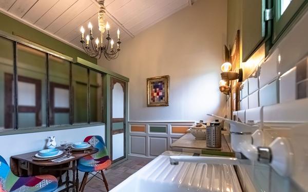 Maison à vendre    6 pièces • 208 m2 Le Rouret